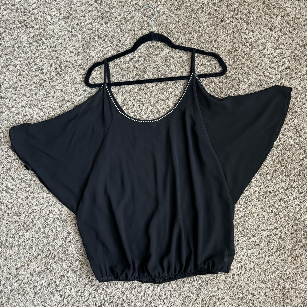 Batwing going out top!